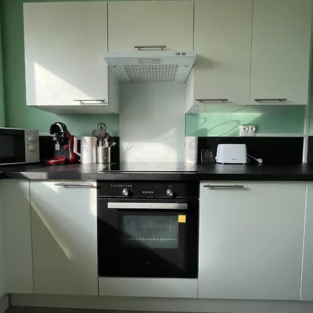 Apartment In Le Mans Near 24 Hours Circuit Apartamento